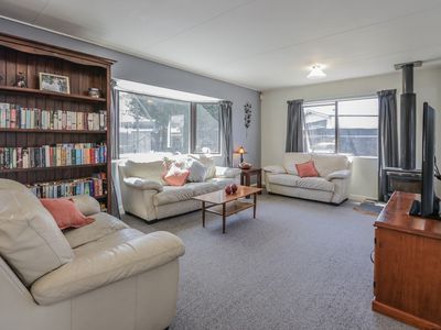 3 Robert Grove, Paraparaumu