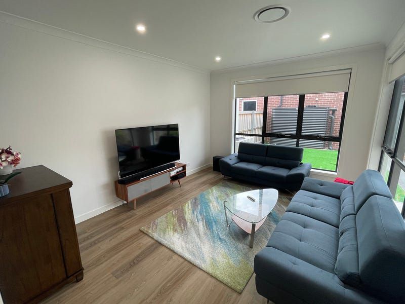 62 Rainbows Way, Leppington