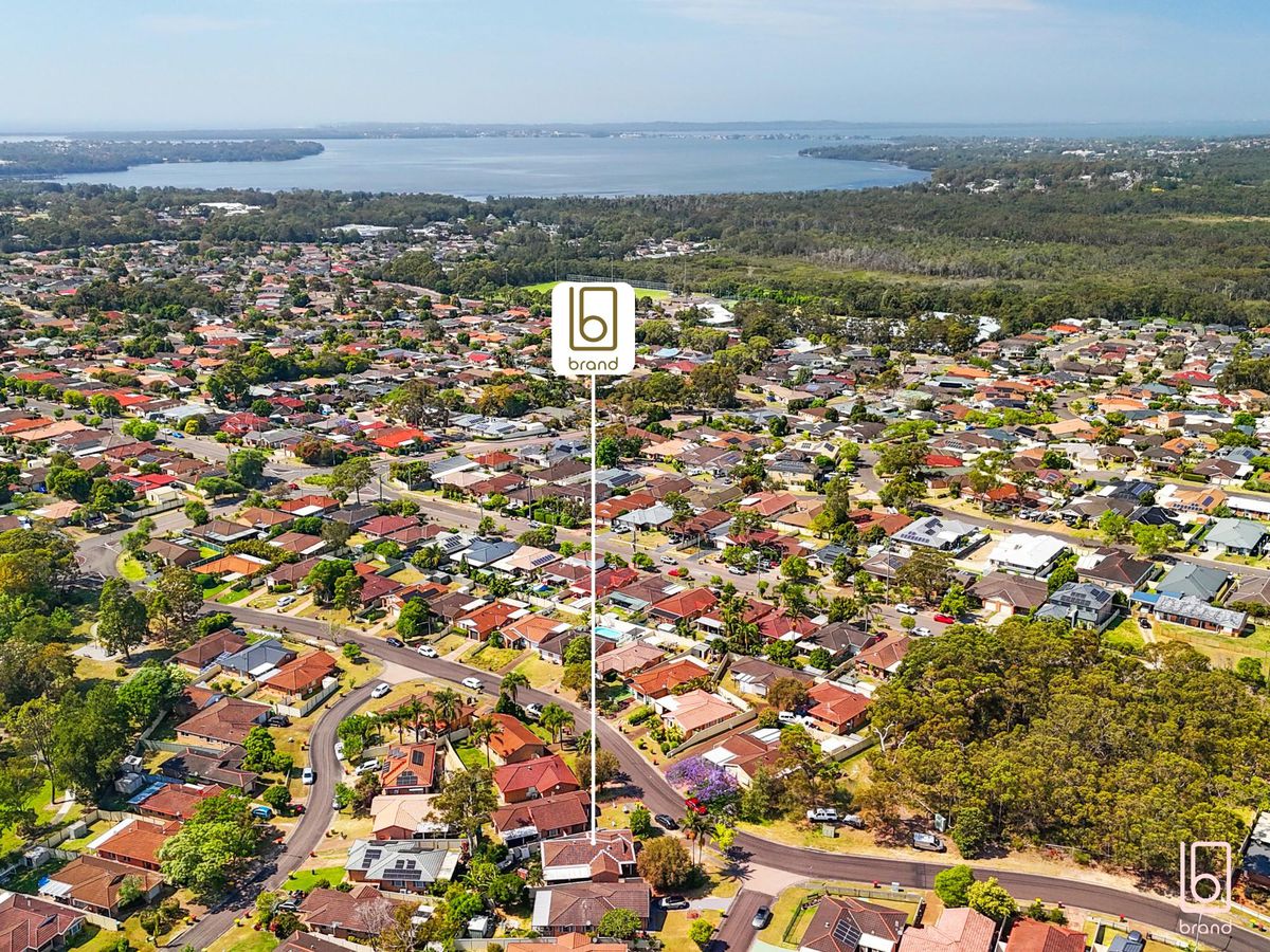 16 Wongala Avenue, Blue Haven