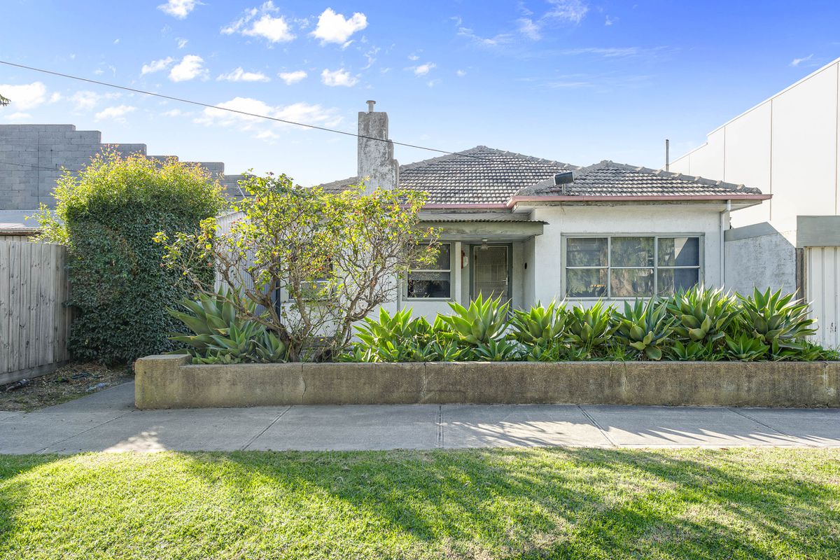 2&4 McNeilage Street, Spotswood