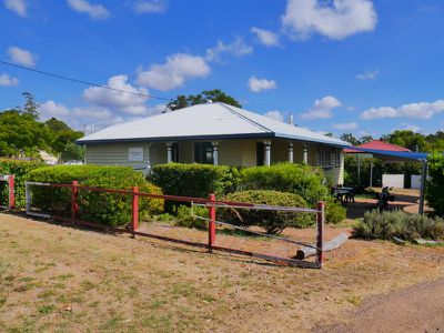 8 Elk Street, Nanango