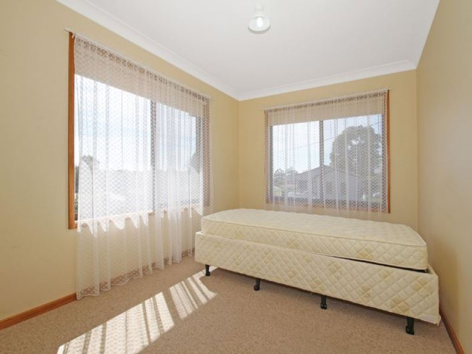 15 Rundle Street, Ulladulla