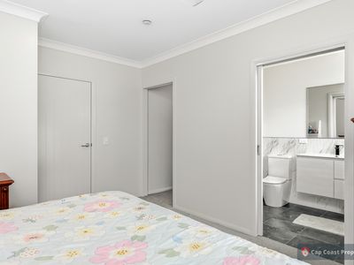 26 Wirraway Drive, Parkhurst