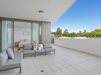 311 / 4 Lake Street, Forster