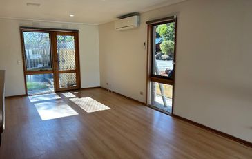 1 / 122 High Street, Berwick