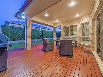 8 Nursery Place, Wakerley