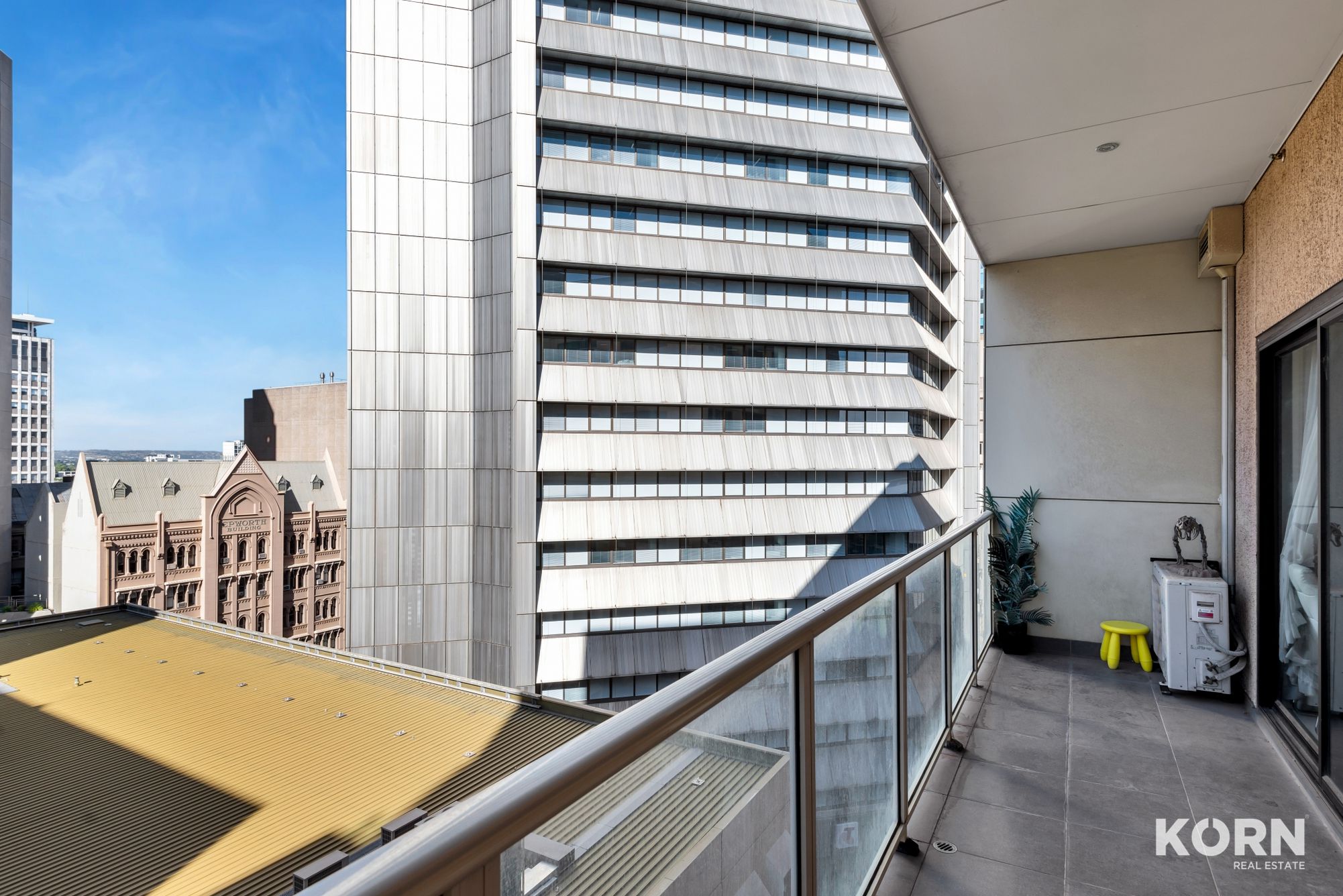 802 / 39 Grenfell Street, Adelaide