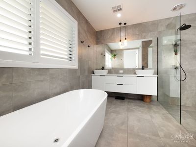 35 GRATWICK VIEW, Wodonga