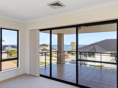 16 Velsheda Green, Ocean Reef