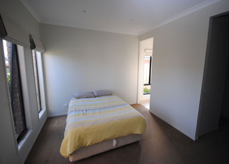 19 Coastal Court, Portland