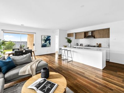 155 Stanmore Crescent, Wyndham Vale