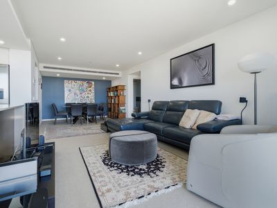 1401 / 96 Bow River Crescent, Burswood