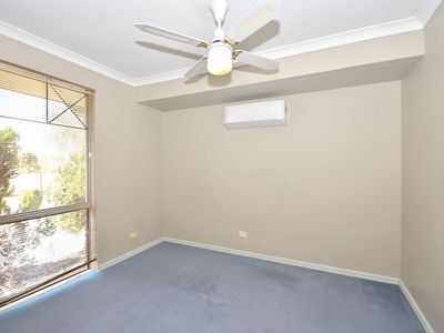12 Glamis Court, Orelia