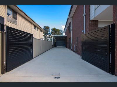 23 Esplanade, Jacobs Well