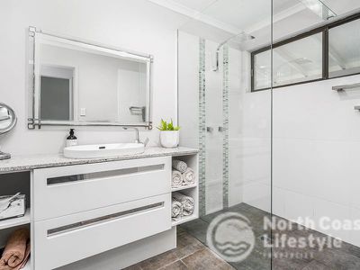 2531 Coolamon Scenic Drive, Ocean Shores