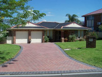39 Brindabella Drive, Horsley