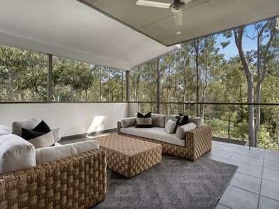 8 Cassia Court, Brookwater