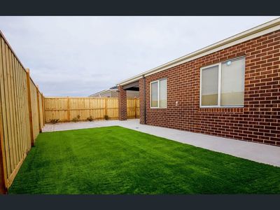 17 Dajarra Avenue, Wyndham Vale