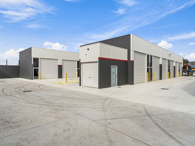 23-25 Jordan Close, Altona