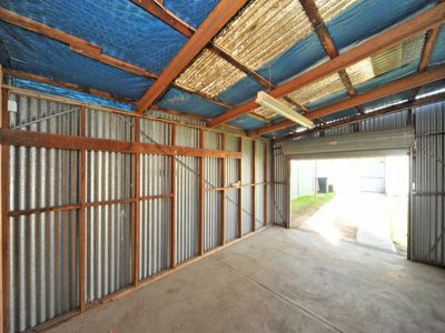 15 Yandong Street, White Hills