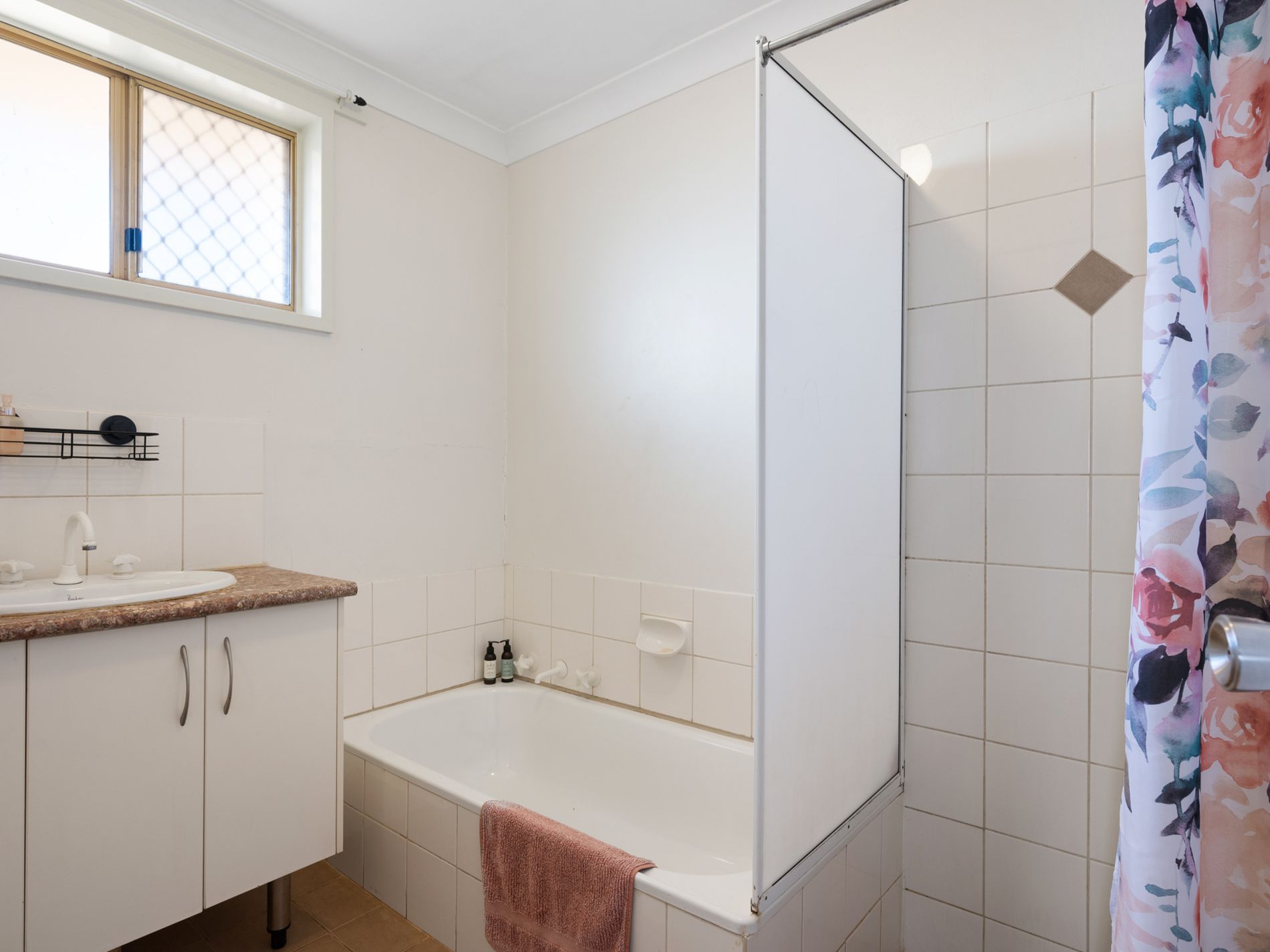 4 Watts Close, Boulder