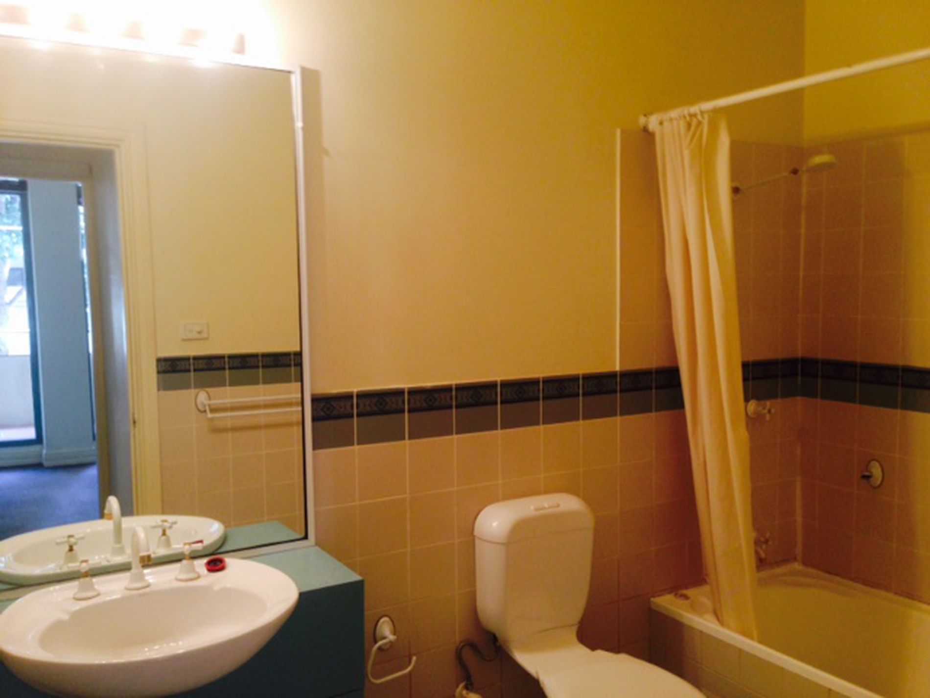 4 / 182-184 Salisbury Road, Camperdown