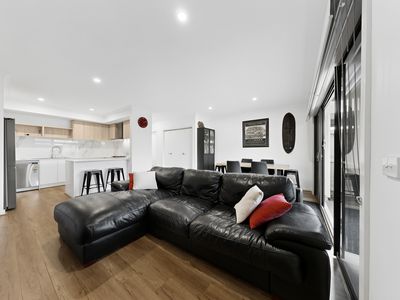 25 Mortdale Lane, Clyde North