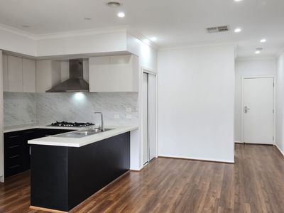 2 / 29 Cassowary Avenue, Werribee