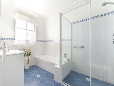 8 / 48 Church Street, Milton