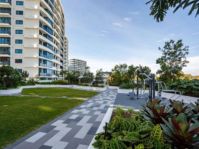 5507 / 5 Harbourside Ct, Biggera Waters