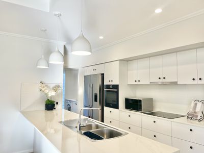 99  / 5 Serenity Drive, Eli Waters