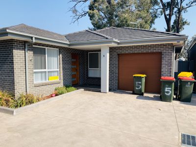 5 / 118 Broomfield Street, Cabramatta