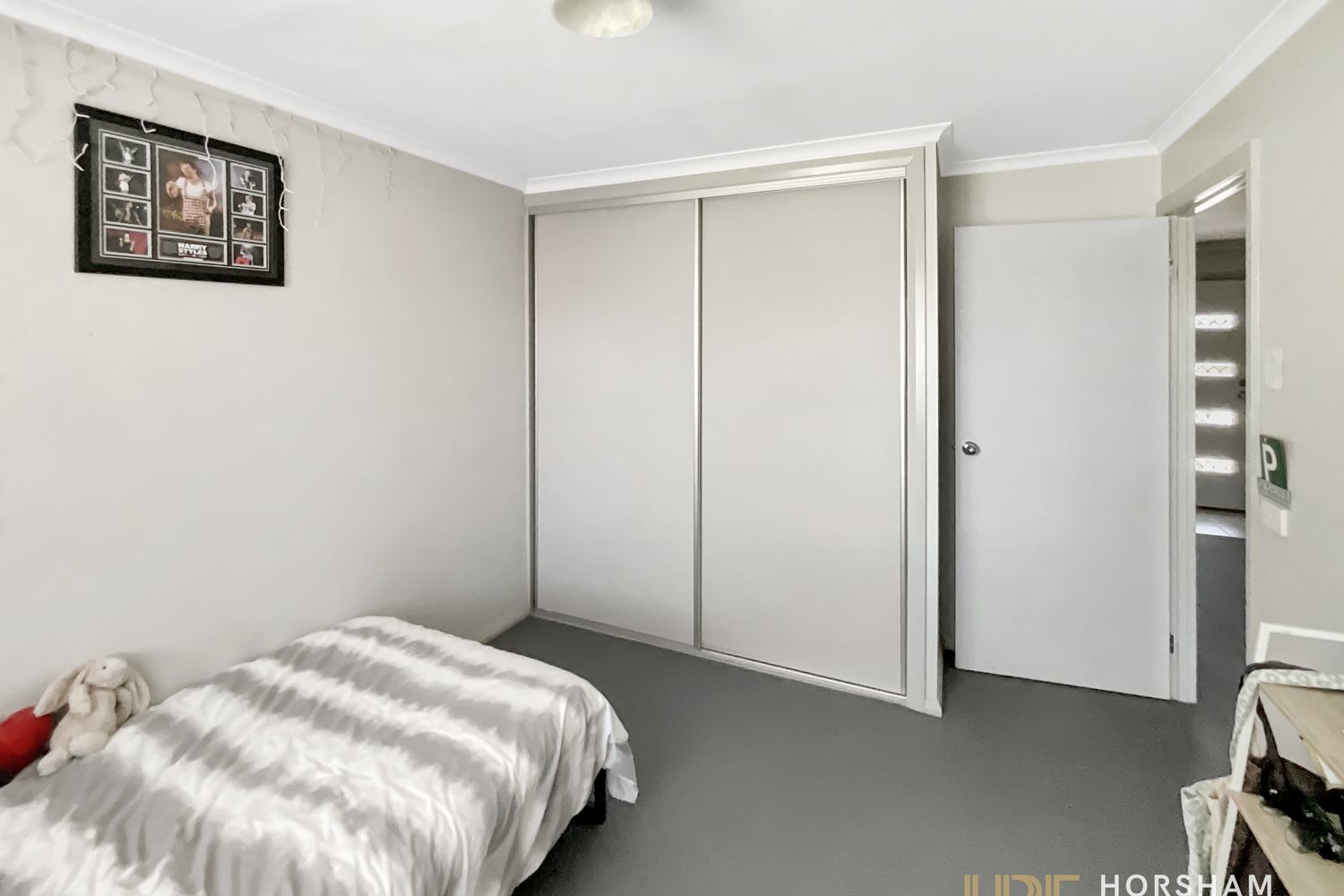 2 / 120 Bennett Road, Horsham