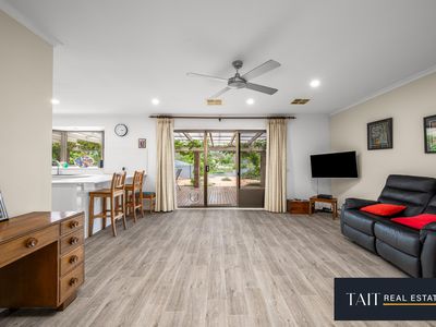 65 Waldara Drive, Waldara