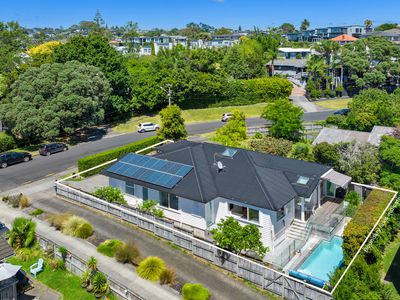 9 Penzance Road, Mairangi Bay