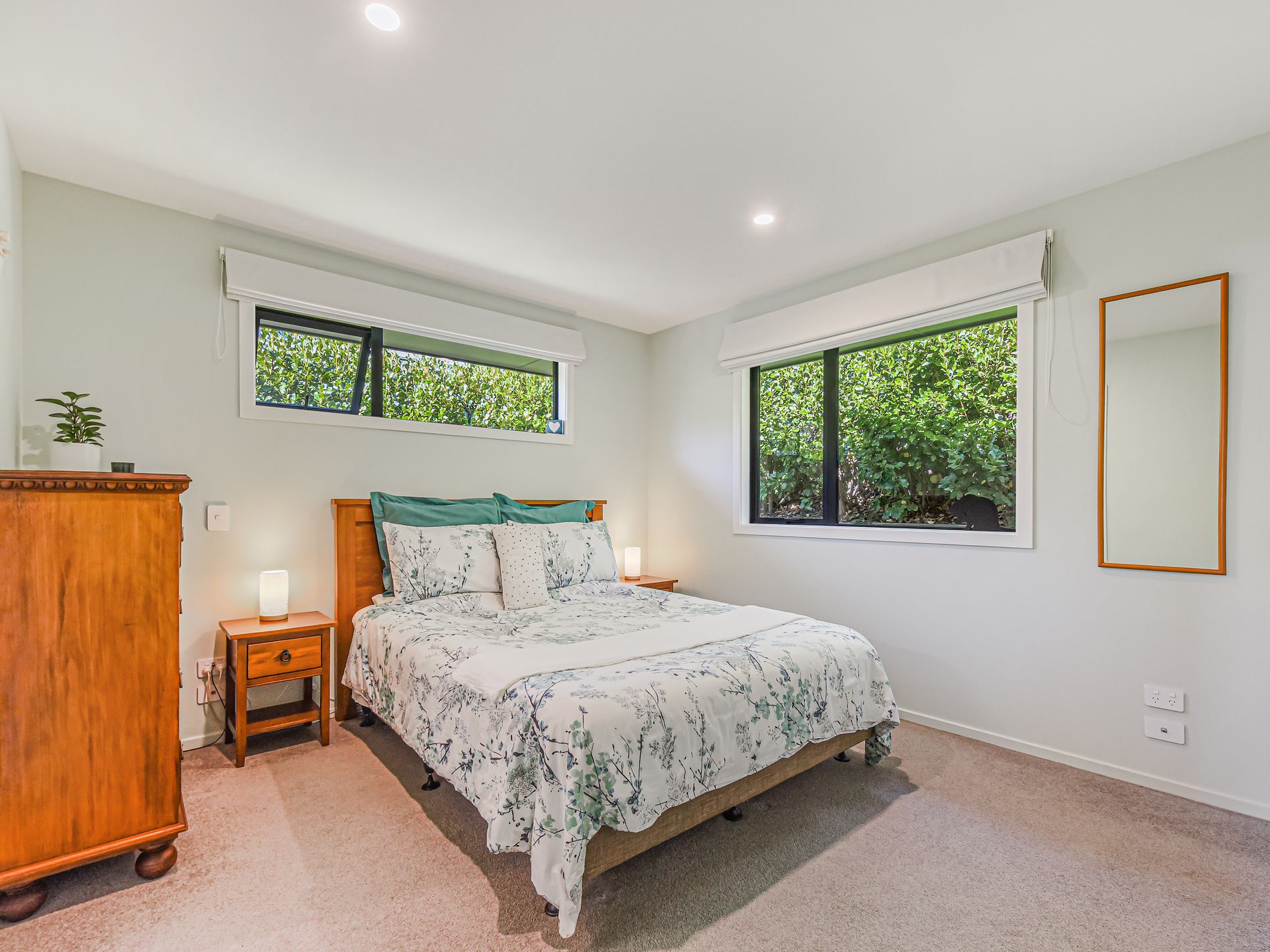 59 Sunningdale Drive, Stoke