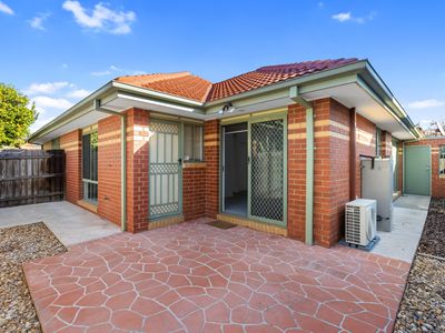 4 / 28 Hobbs Street, Seddon