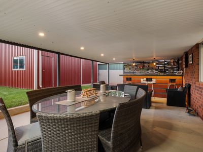 6 Carroll Place, Hannans