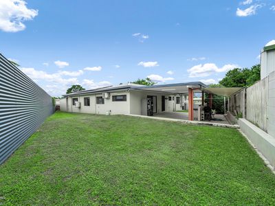 32 Lavender Street, Mooroobool
