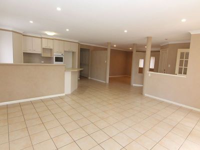 1 / 14 Cedar Grove, Forster