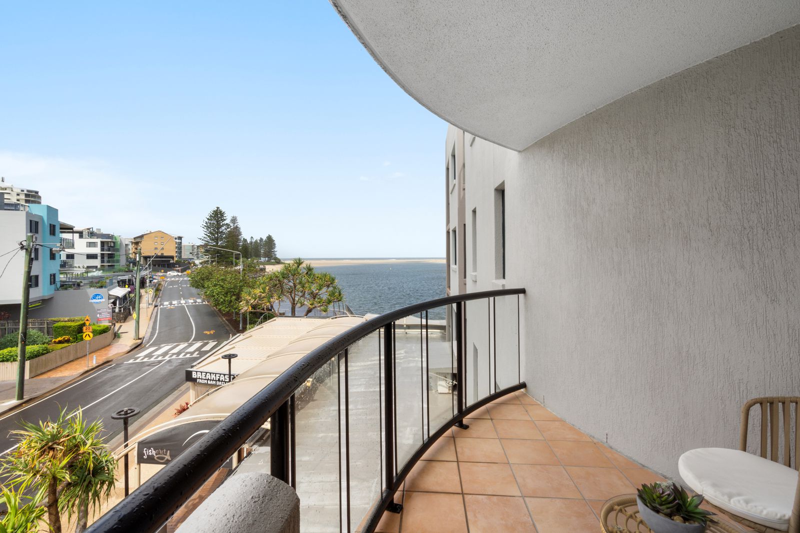 Photo 7 of 18, 12/4 Tay Avenue, Caloundra