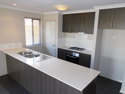 5 Secretan Way, Hammond Park