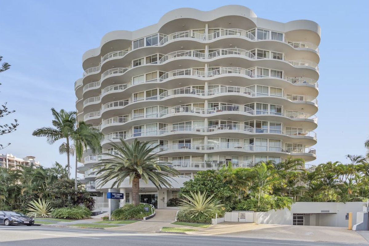 50 / 210 Surf Parade, Surfers Paradise