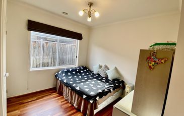 13 SIGVARD BOULEVARD, Hallam