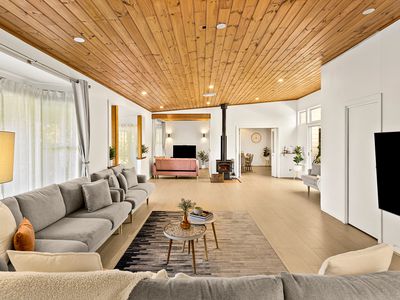 444 Marshall Mount Road, Marshall Mount