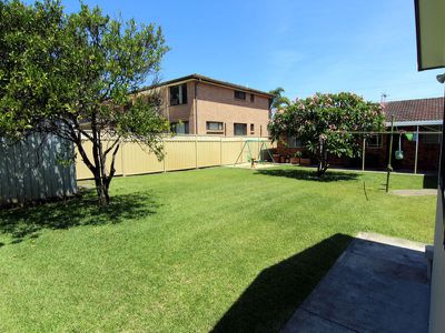 87 South Street, Tuncurry