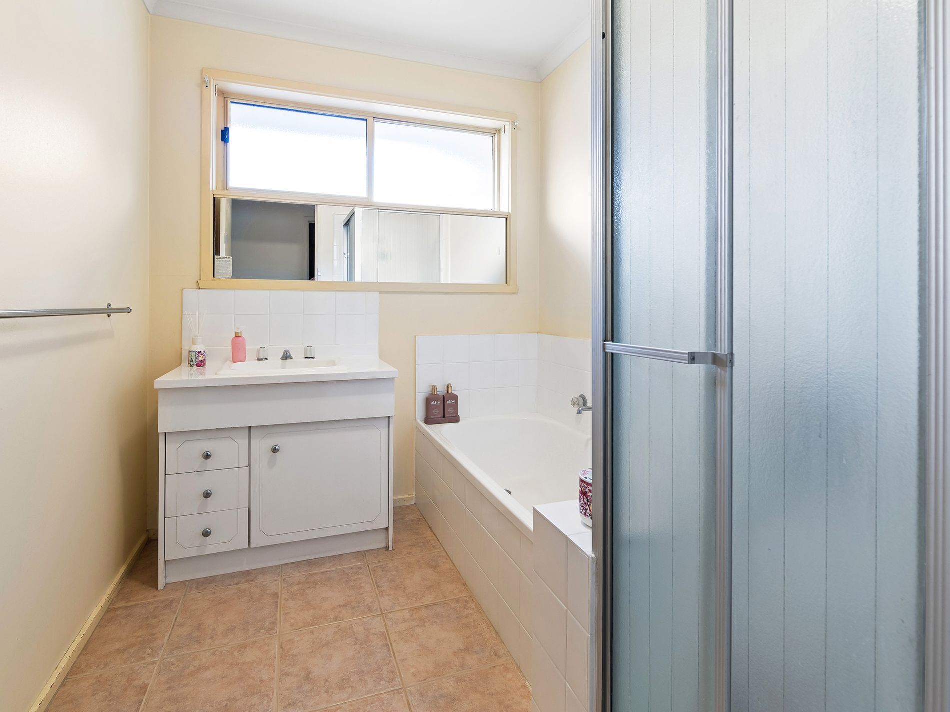 1 / 53 Fulham Road, Alphington