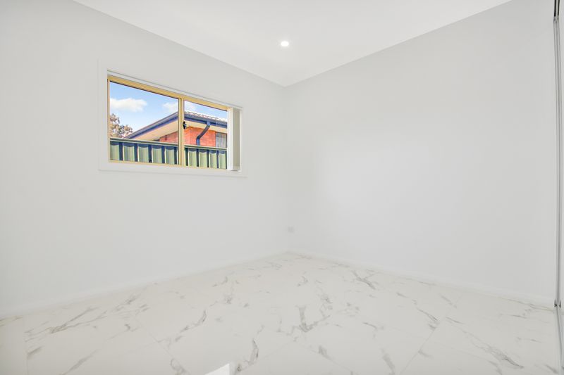 8 & 8A Guerin Street, Doonside
