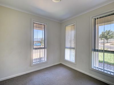 10 Waterlily Terrace, Murray Bridge