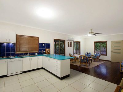 396 Flaxton Drive, Flaxton